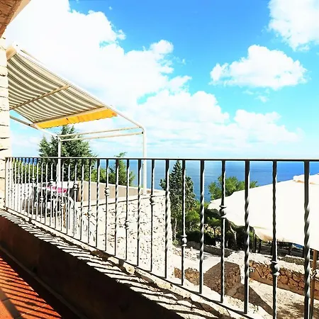 Ciolo Villa *